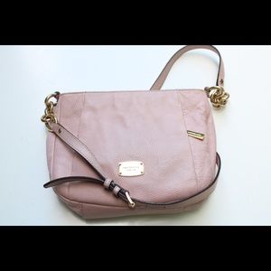 Michael Kors Hallie cross body bag